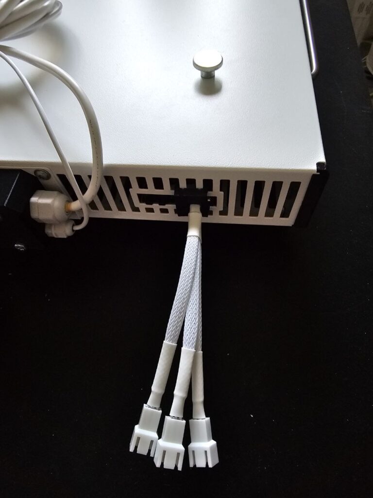 Lüfterpeitsche Growbox